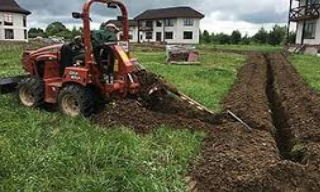 Копка траншей для водопровода в Инте: цена за метр от 919 руб.