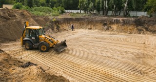 Разработка котлована Инта, цена от 307 руб./м3.